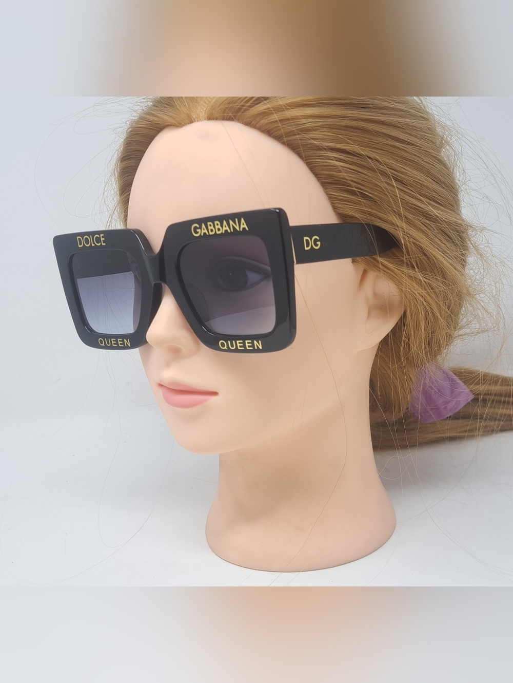 Dolce & Gabbana Women's Sunglasses Oversized Square Queen DG4328 52-24-135 - Picture 3 of 15